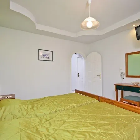 Apartment Summer Memories *